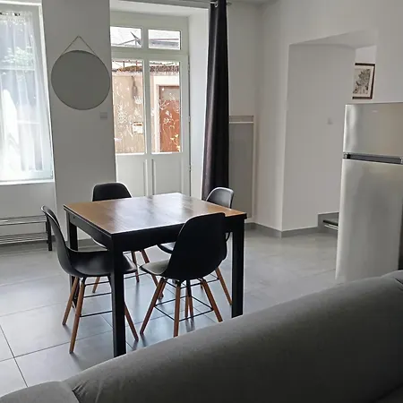 La Petite Florentine Apartmán Saint-Florent-le-Vieil